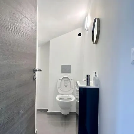 Maison Familiale Moderne Aux Portes De Paris Holiday home *